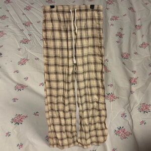 Brandy Melville Plaid Beige Sweatpants